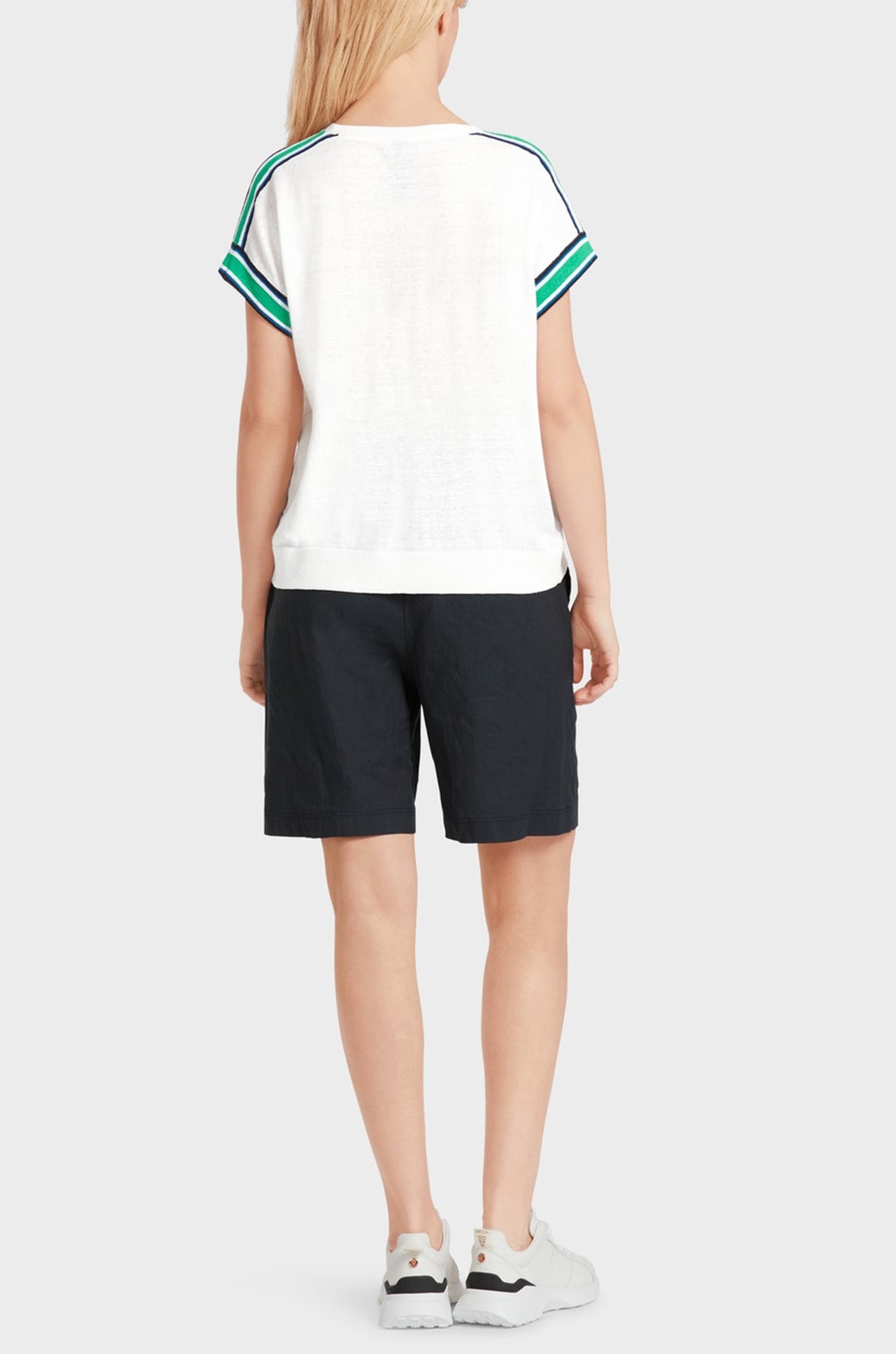 Marc Cain - Casual Knitted Sweater with V-Neck