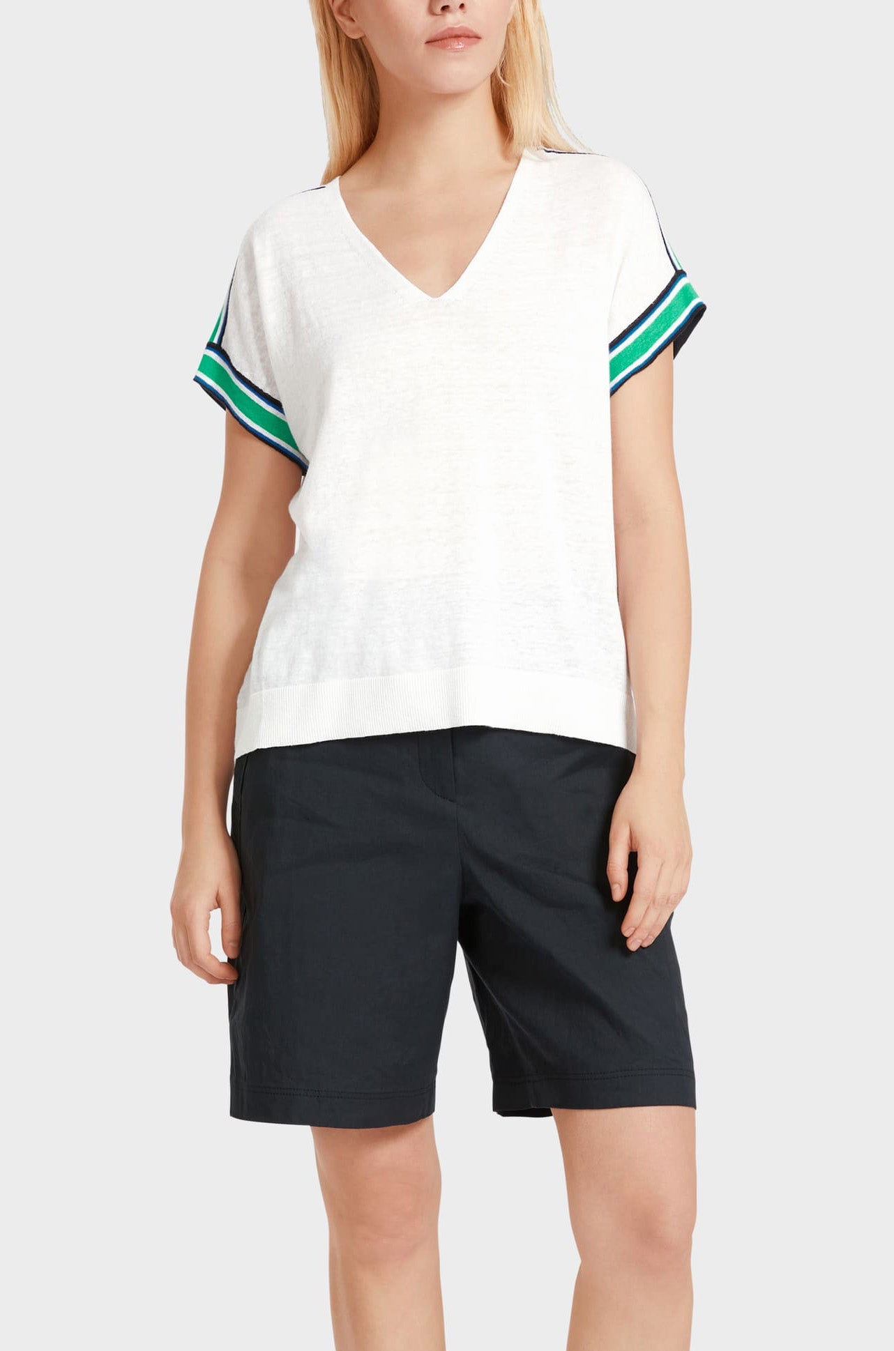 Marc Cain - Casual Knitted Sweater with V-Neck