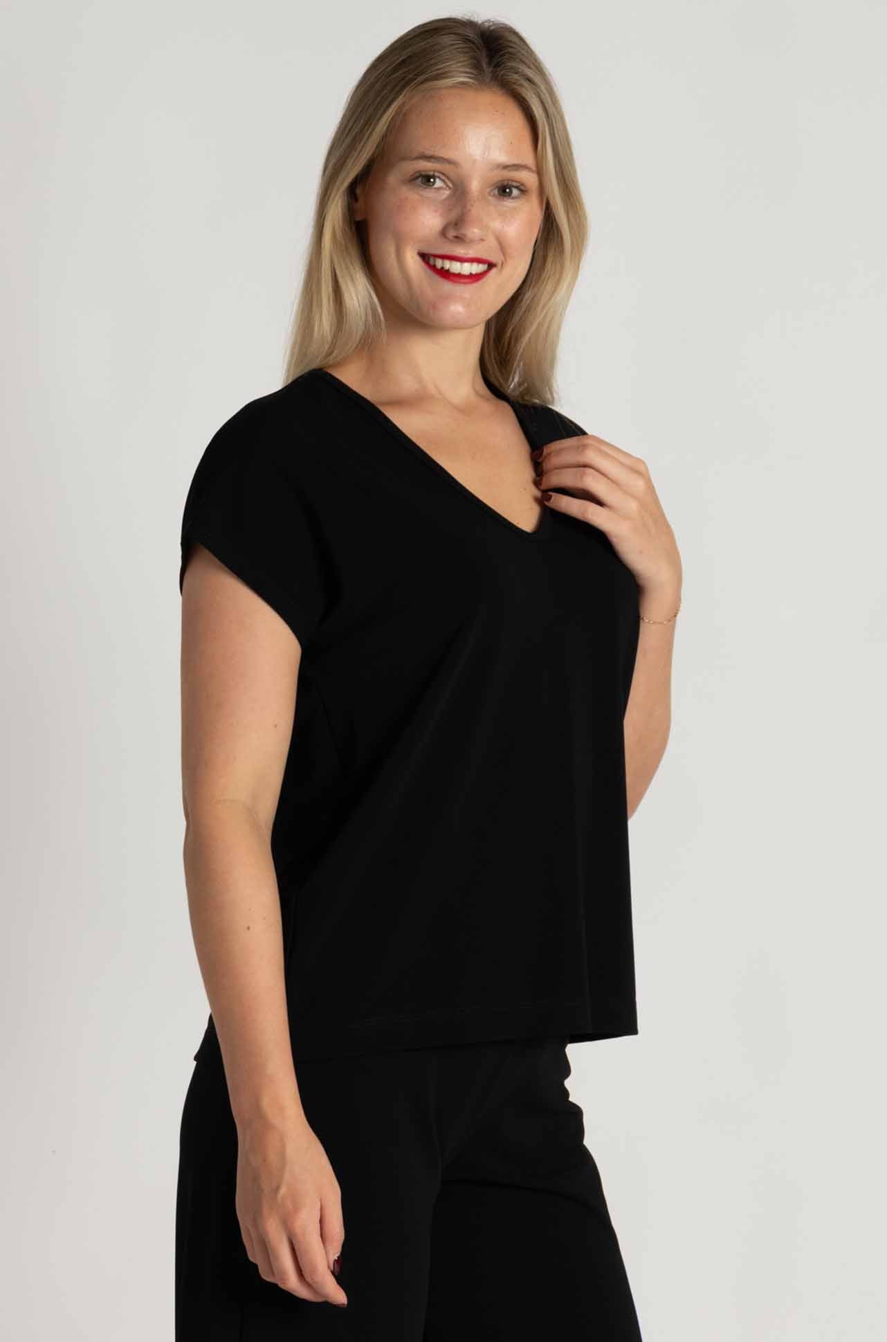 Mela Purdie - V Shell in Powder Knit
