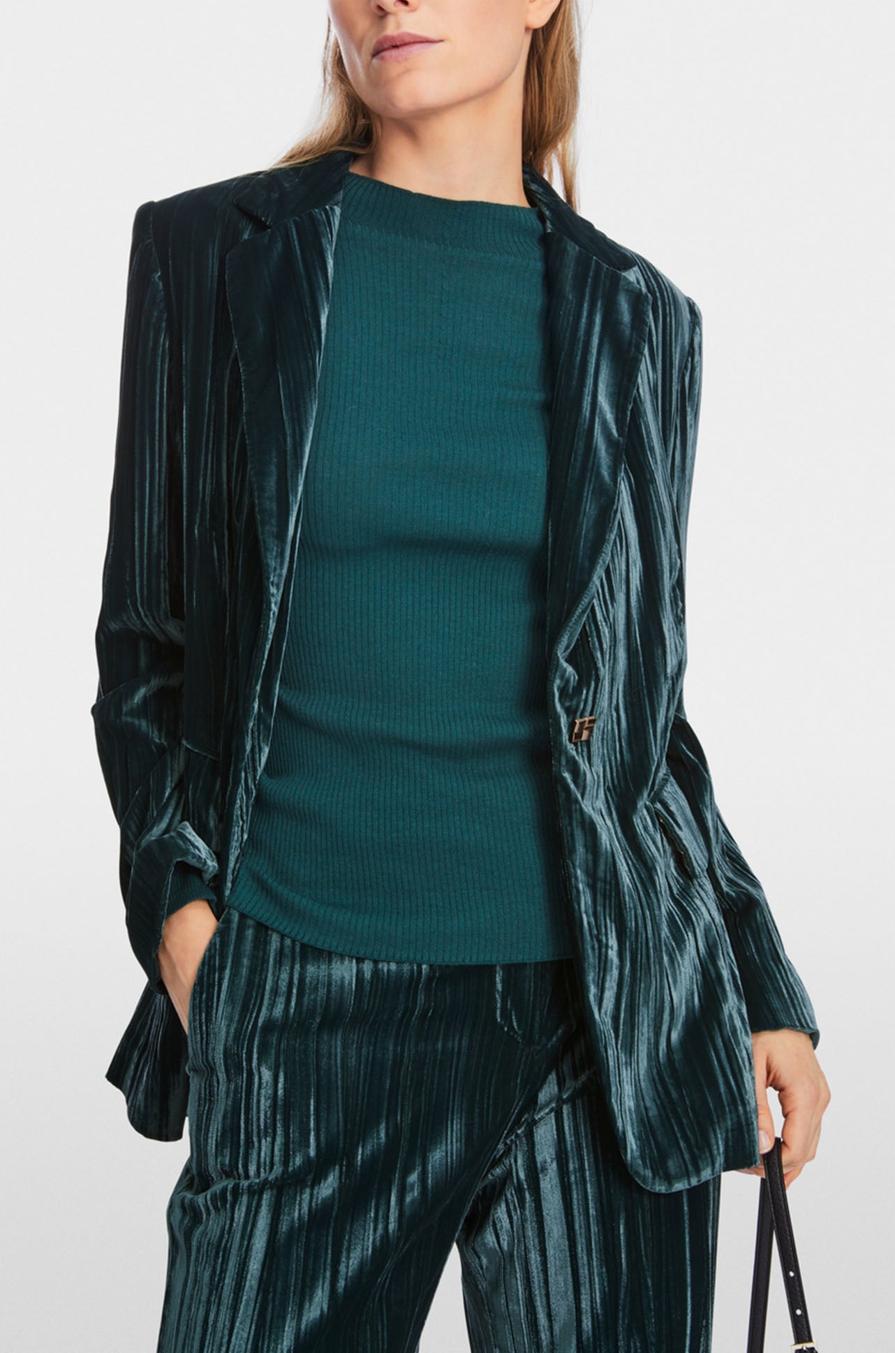 Marc Cain - Blazer in Crushed Velvet