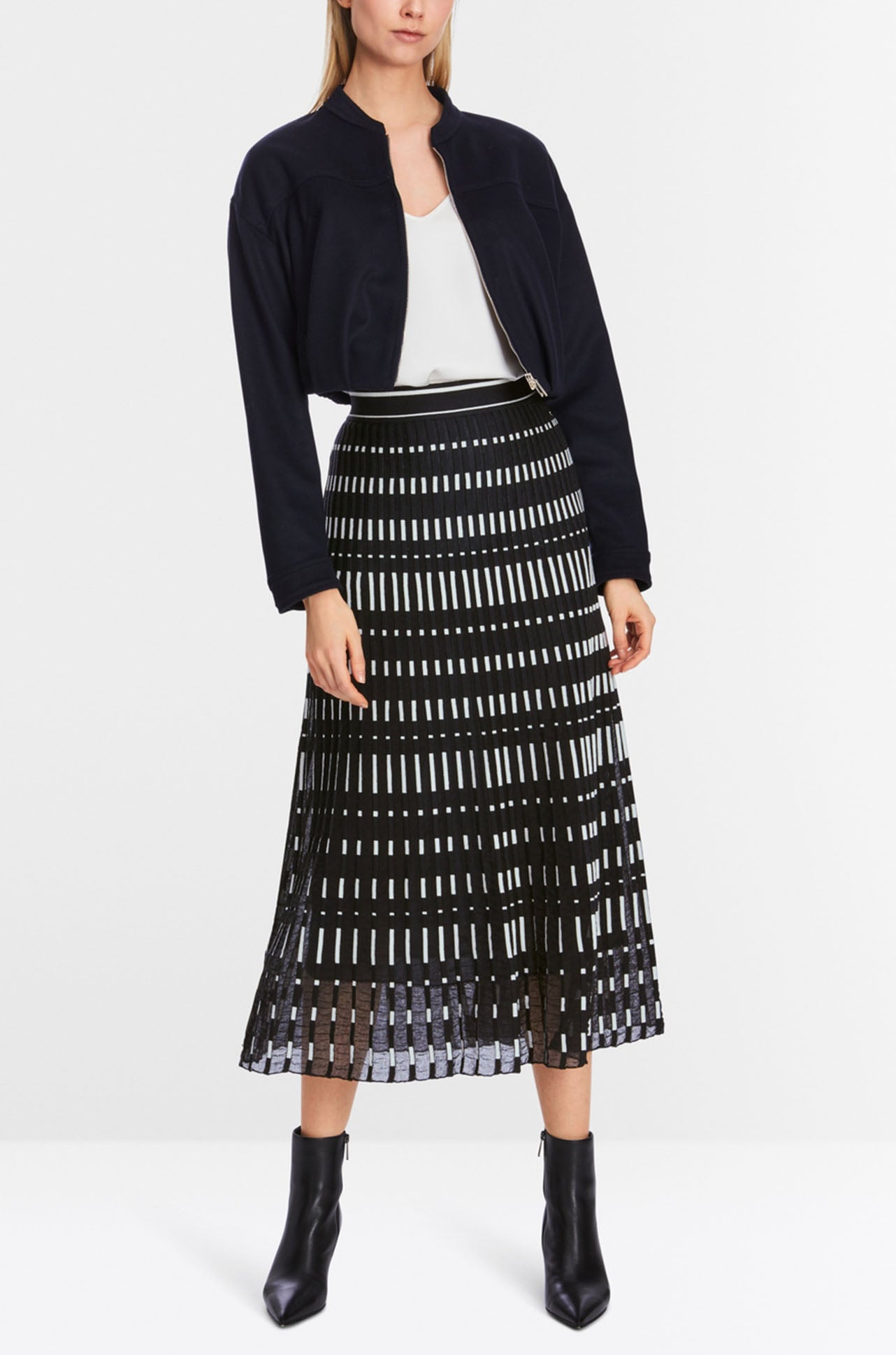 Marc Cain - Knitted Skirt - Knitted in Germany