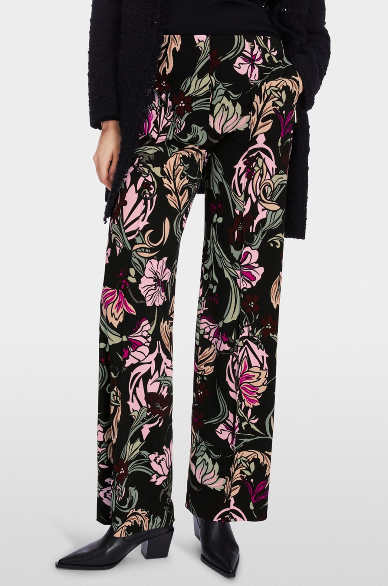 Marc Cain - Floral Winder in Wide Fit