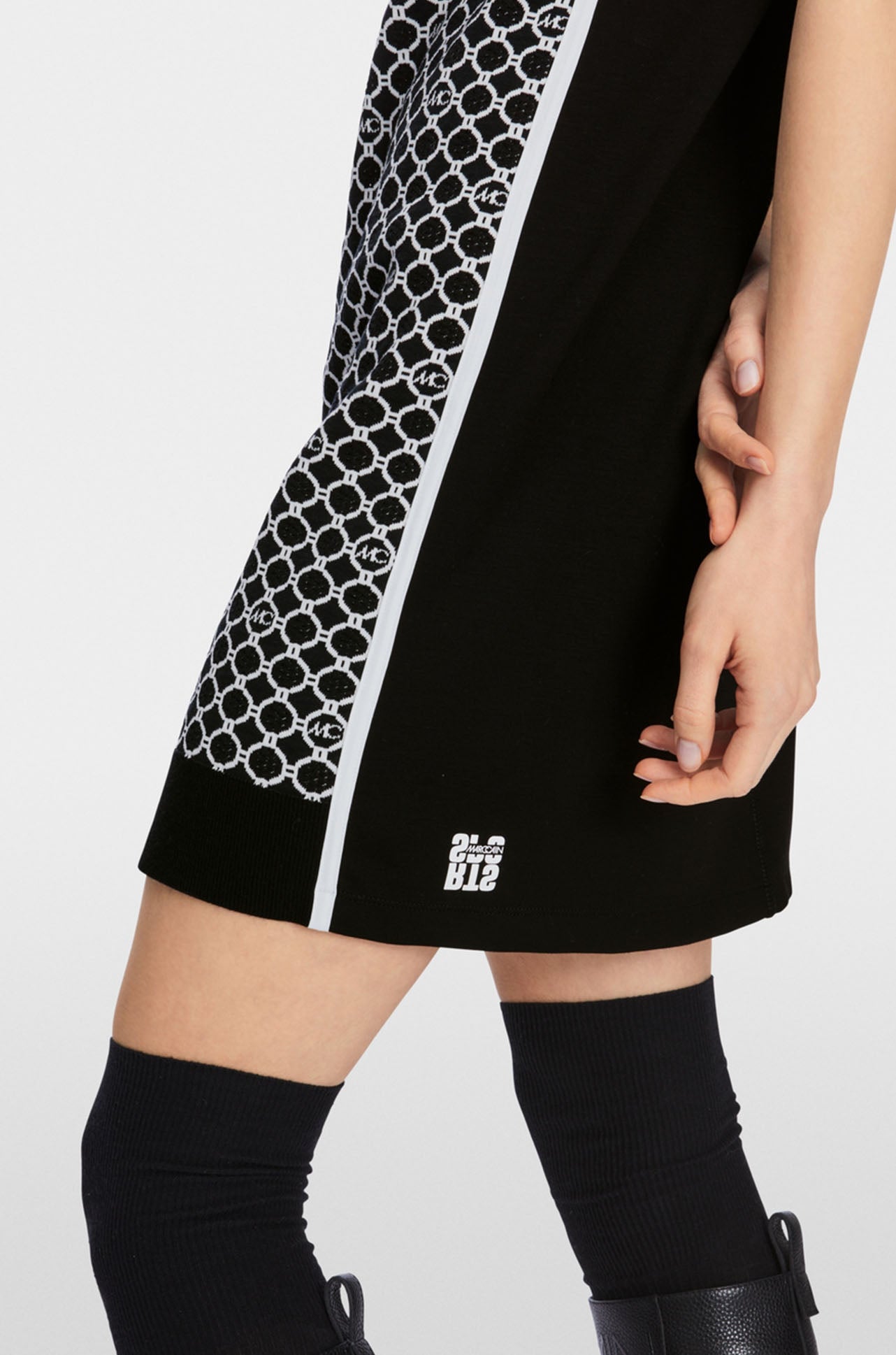 Marc Cain - Mini Dress - Knitted in Germany