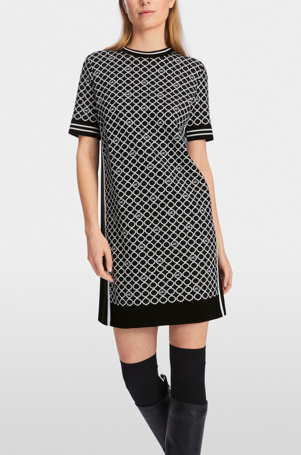 Marc Cain - Mini Dress - Knitted in Germany