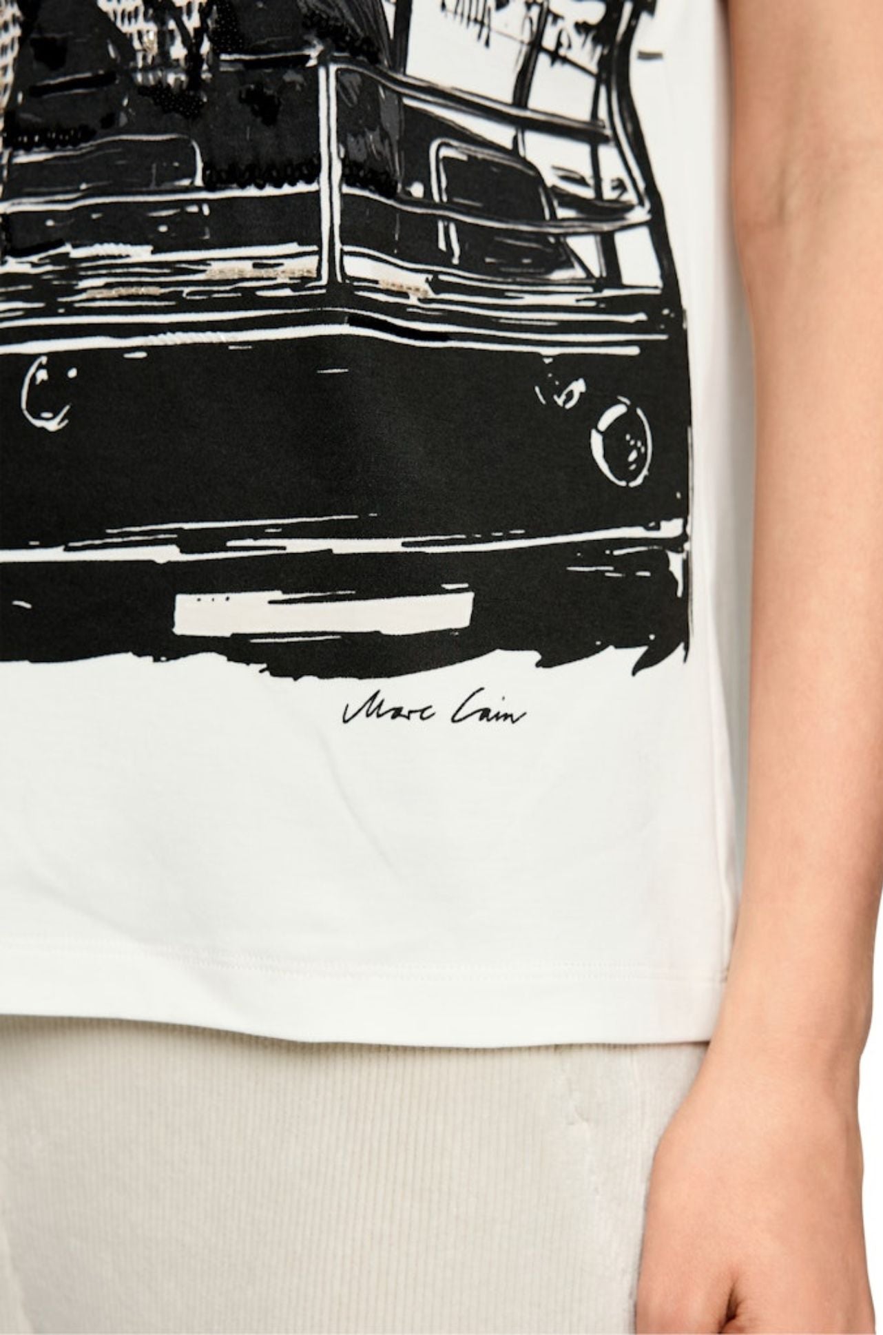 Marc Cain - Tshirt with Panther Print