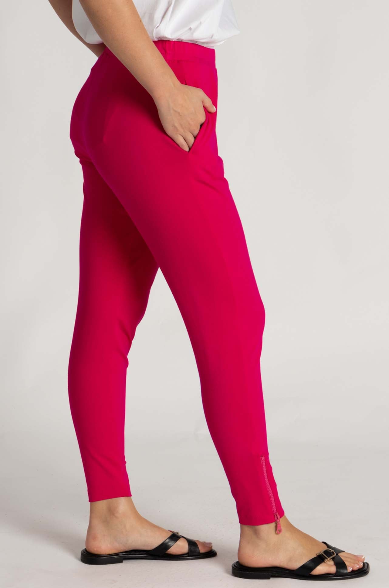 Mela Purdie - Zip Stiletto Pant in Cerise