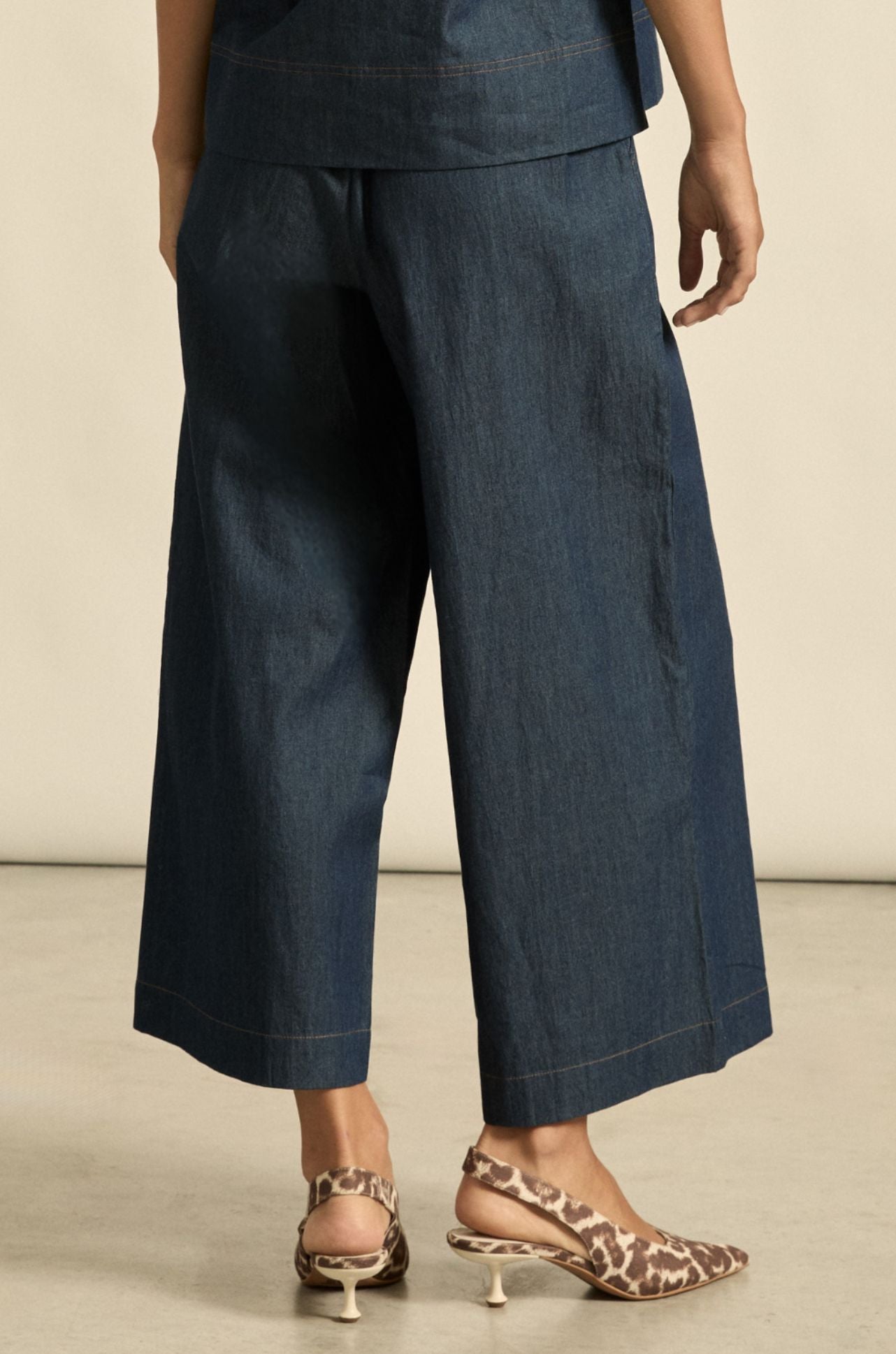 zoe kratzmann - astute pant