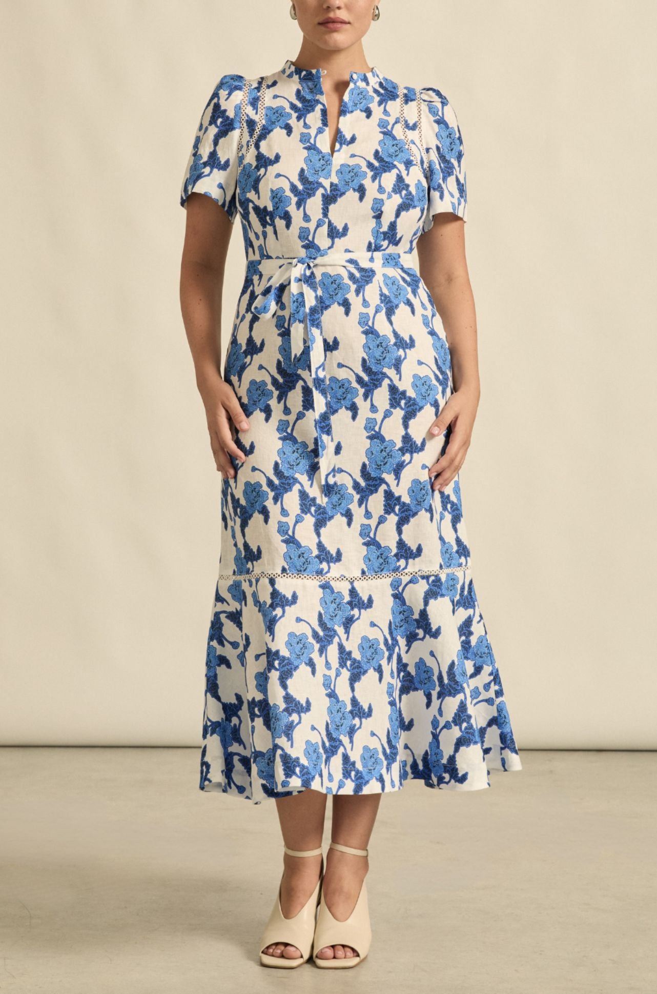 zoe kratzmann - cable dress in azure bouquet