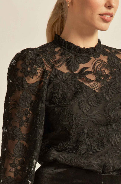 Zoe Kratzmann - glint top in black