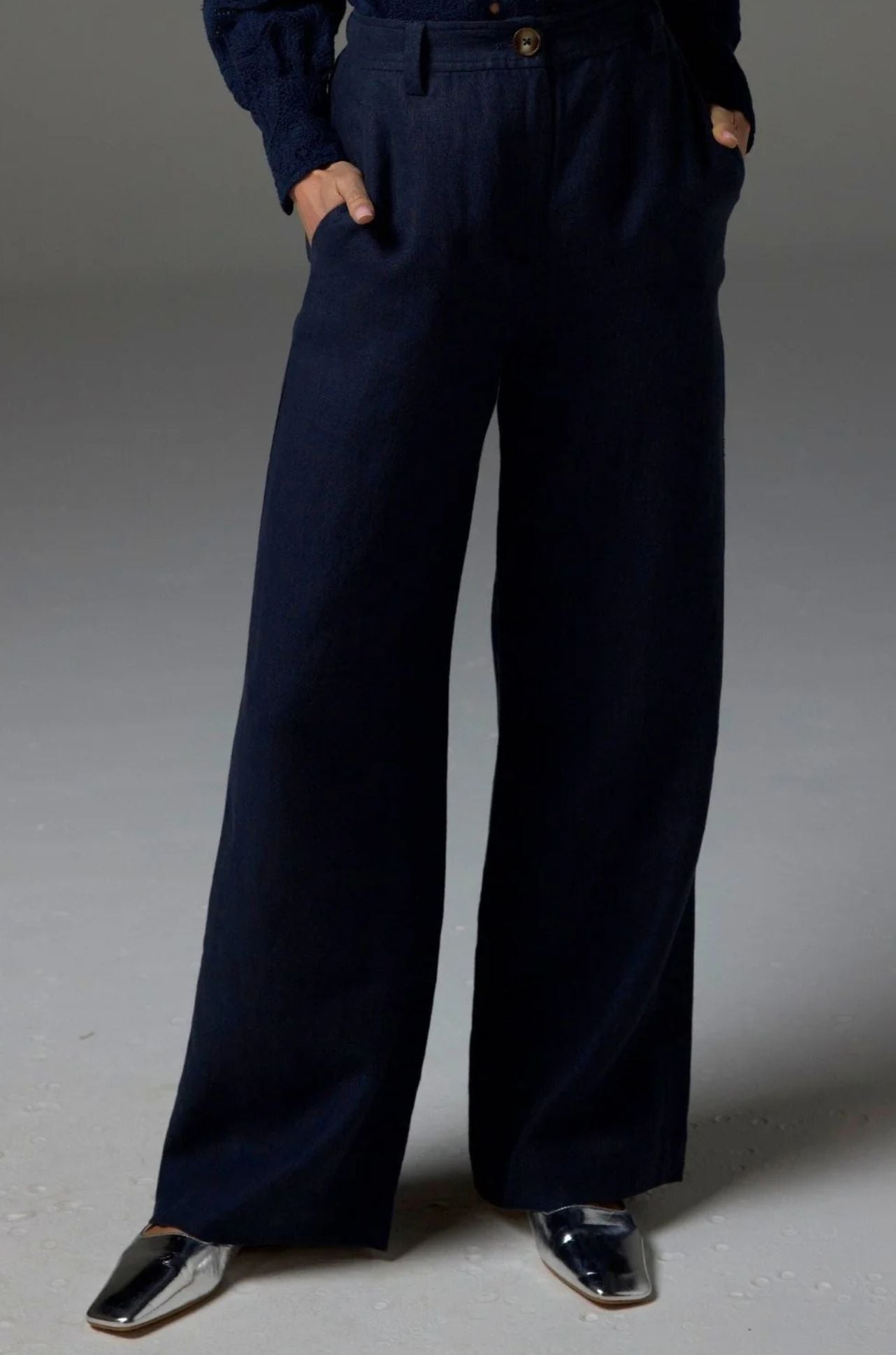 zoe kratzmann - herald pant in midnight
