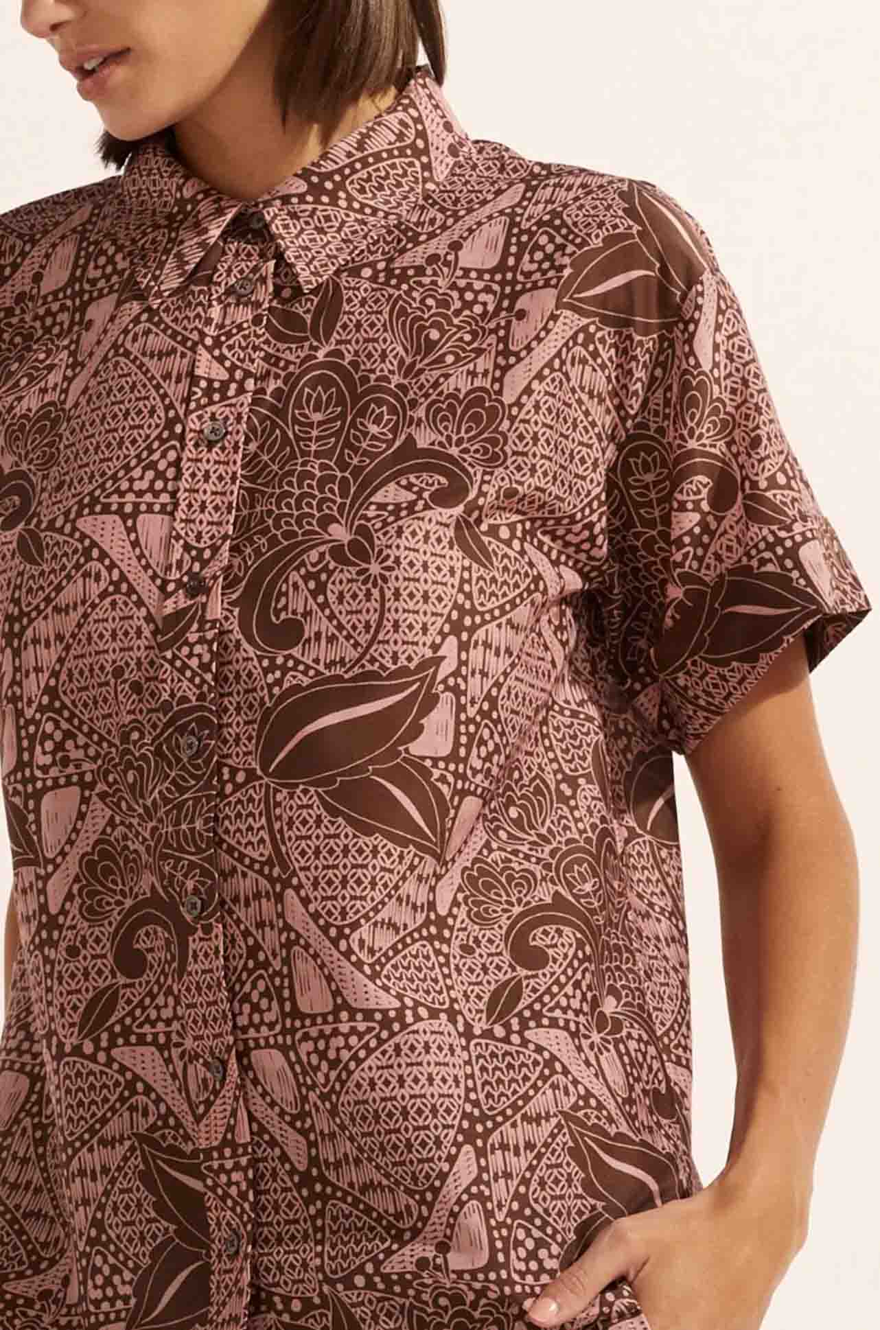 zoe kratzmann - jaunt top in cacao batik