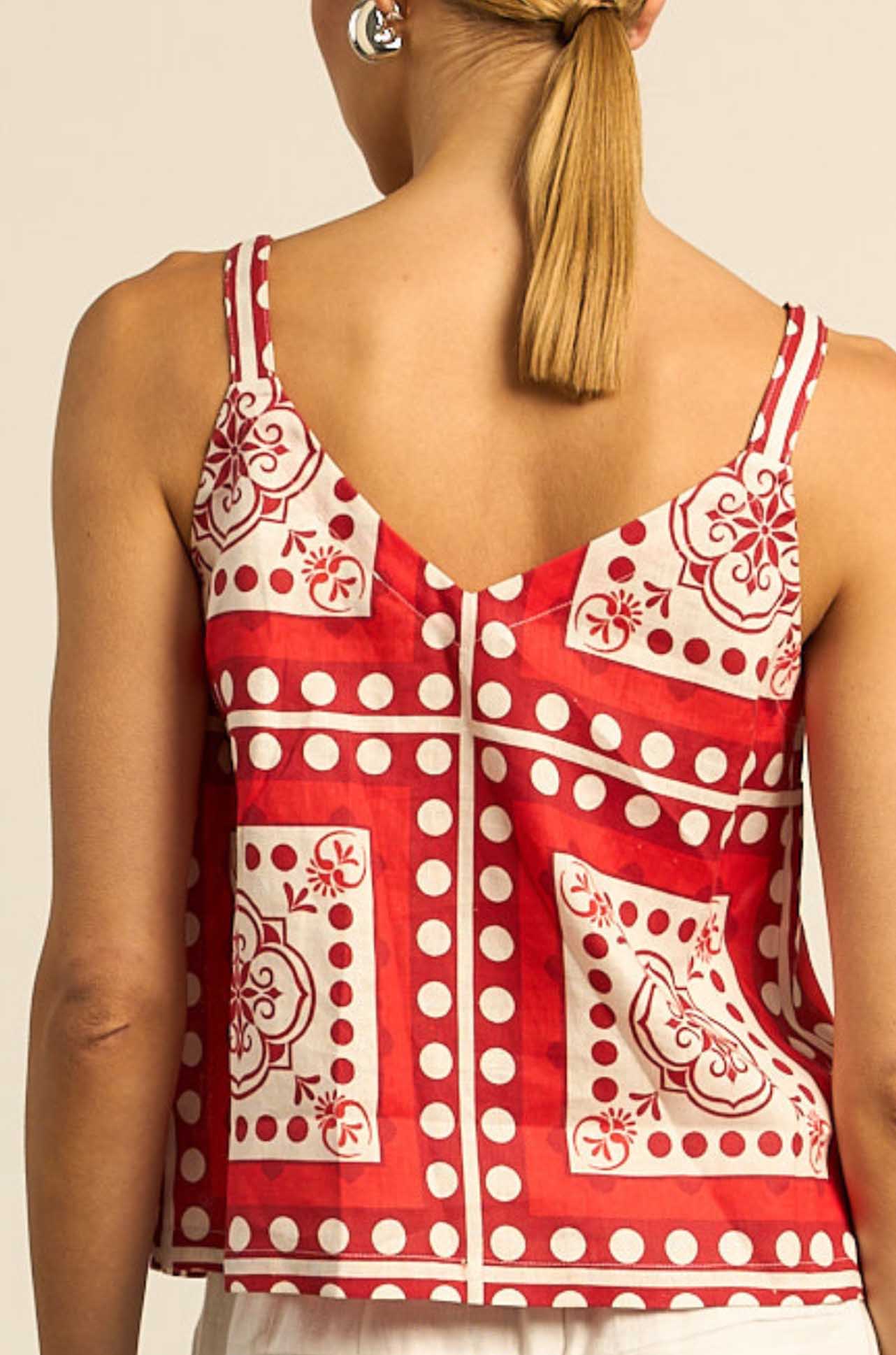 zoe kratzmann - memo top