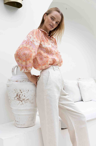 zoe kratzmann - outlook top in sunset mosaic