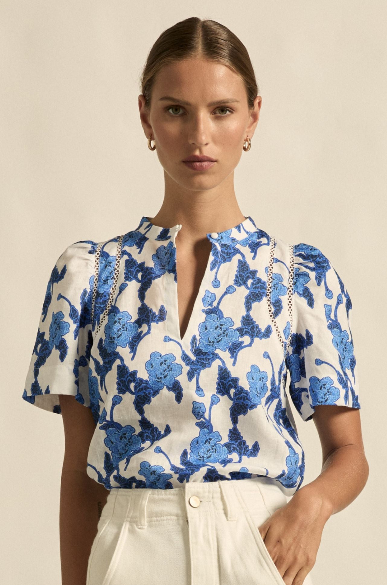 zoe kratzmann - recollect top in azure bouquet