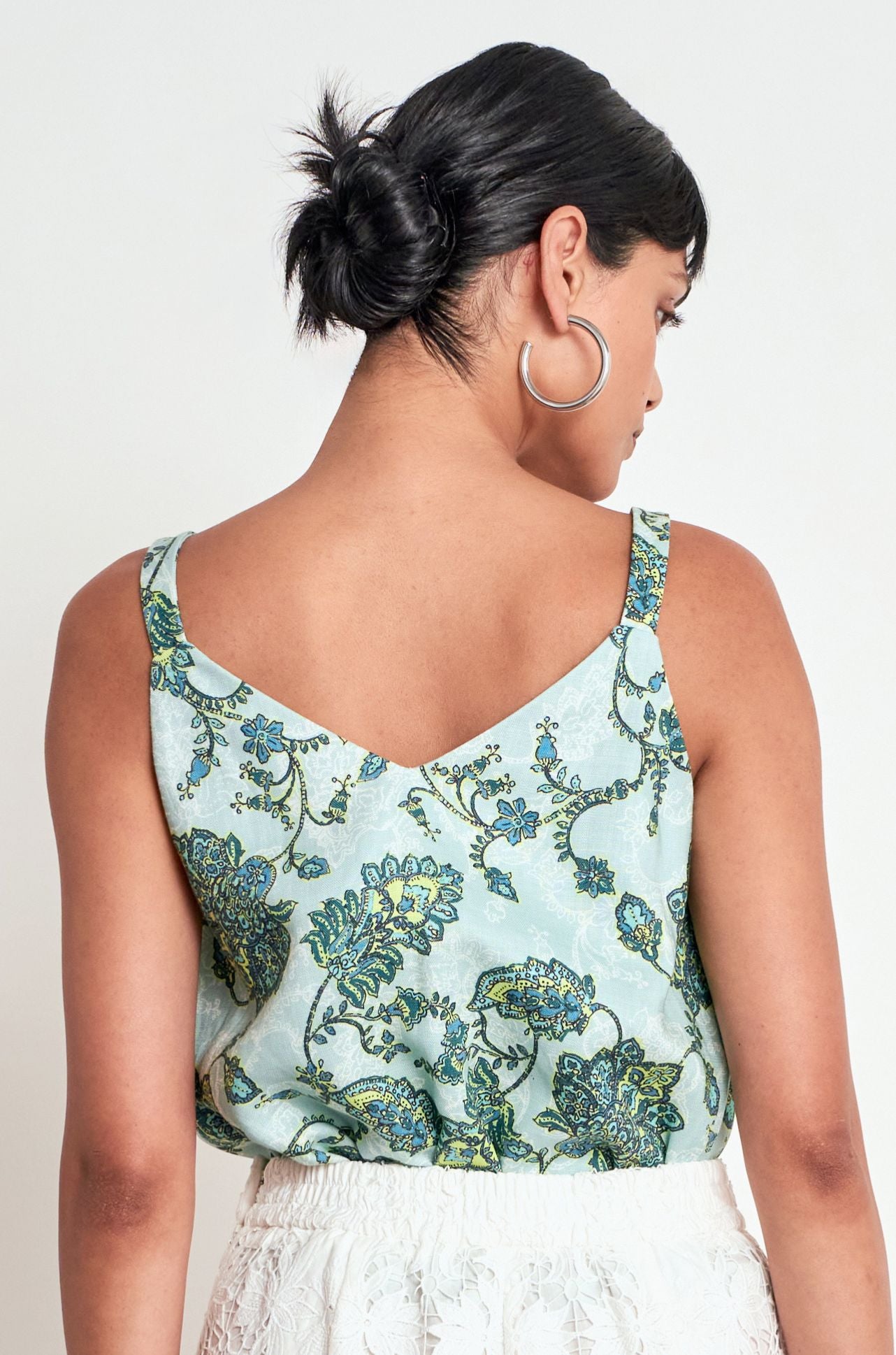 Zoe Kratzmann - tidal top in fern paisley