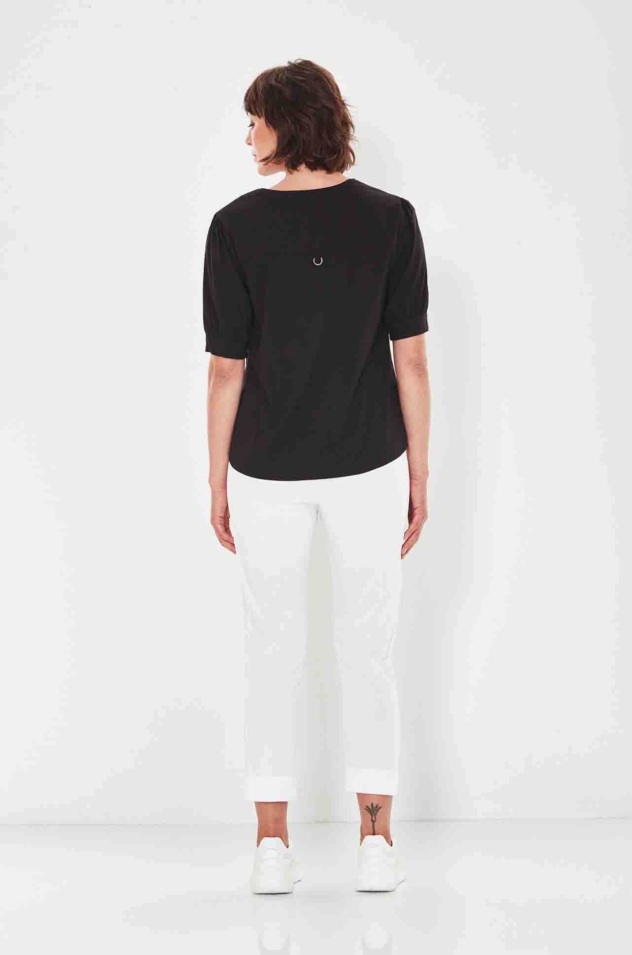 Verge - Acrobat Brilliance Top in Black