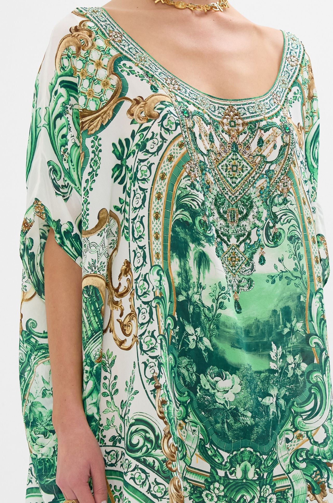 Camilla - Corridor Of Calm Short Round Neck Kaftan