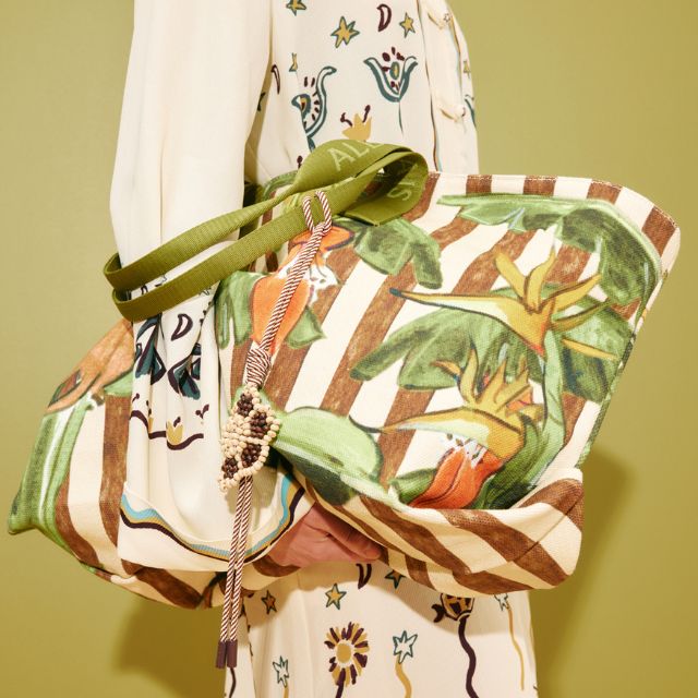 Alèmais - Toucan Tango Canvas Beach Tote