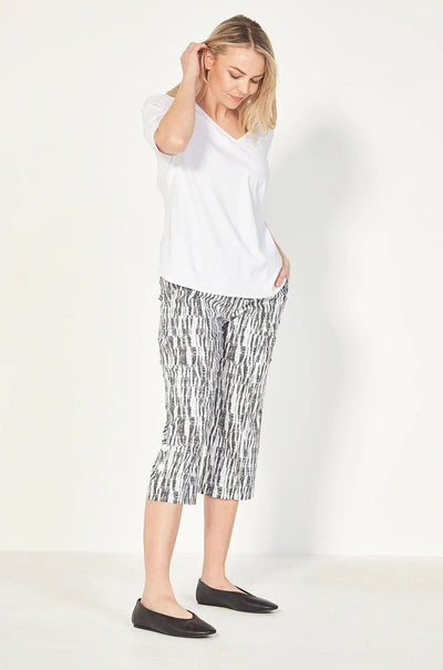 Verge - Acrobat Brilliance Top in White