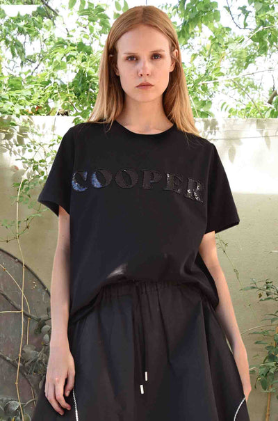 Cooper - Calling All Cooper Bead The Way T-Shirt in Black