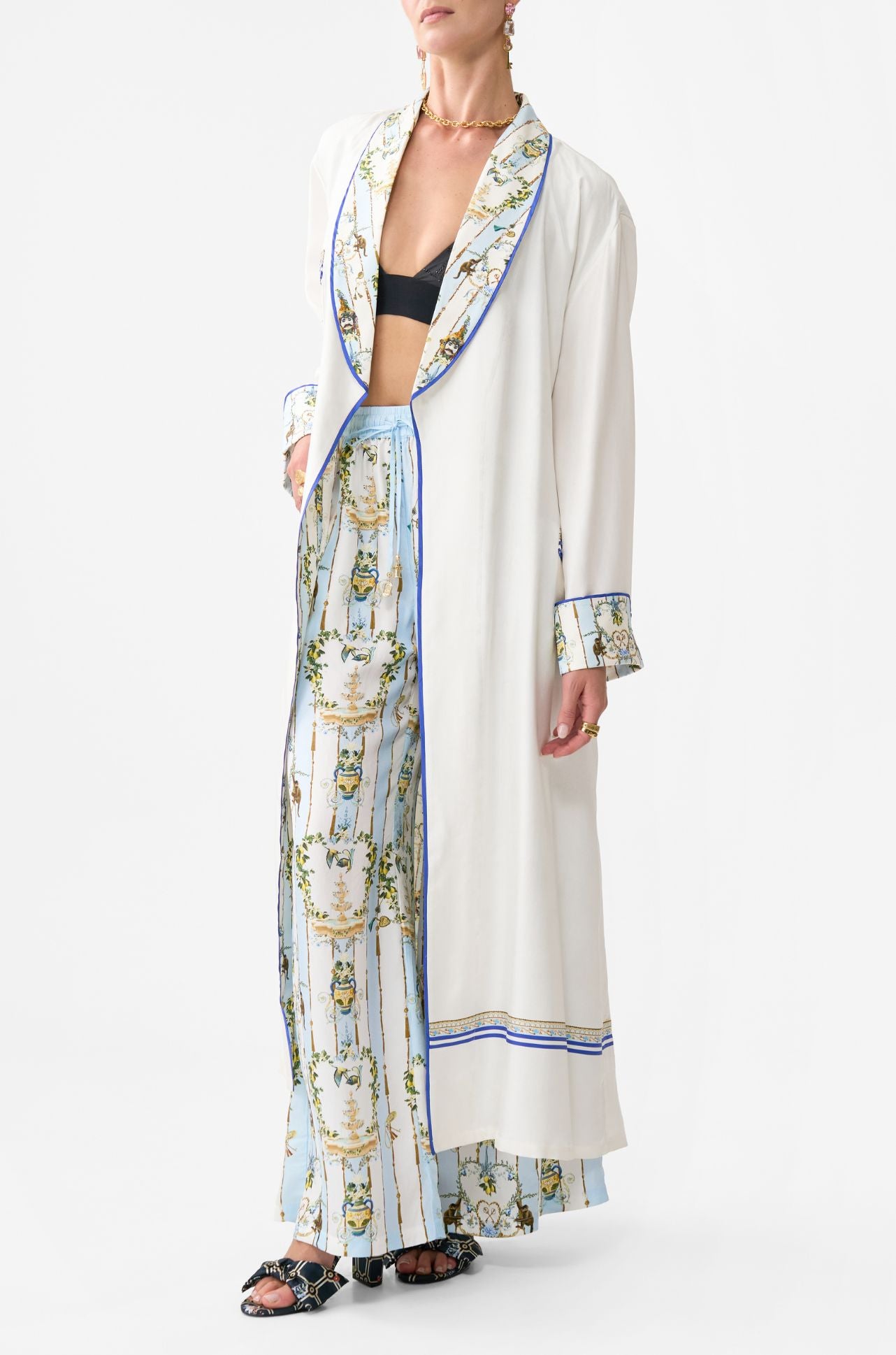 Camilla - Venus On A Vespa Long Robe with Tie