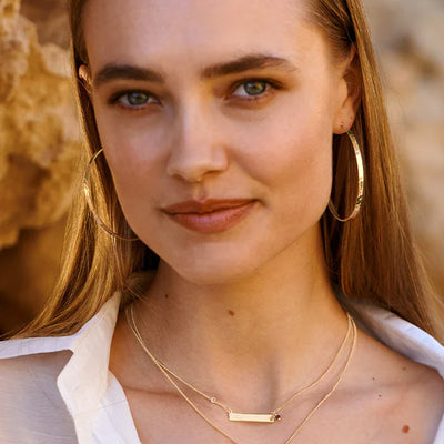 Nicole Fendel - Carrie Hoops in Gold