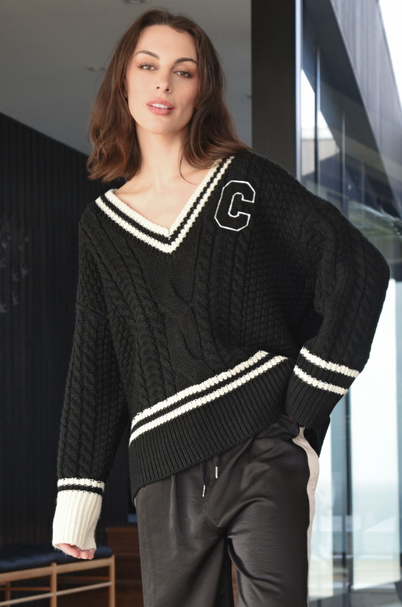 Cooper - Preppy Pop Jumper Around Knit