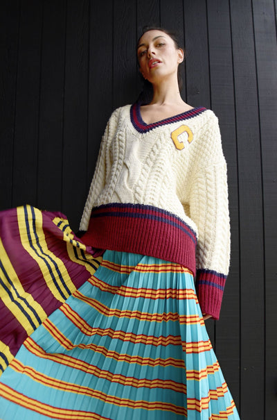 Cooper - Preppy Pop Jumper Around Knit