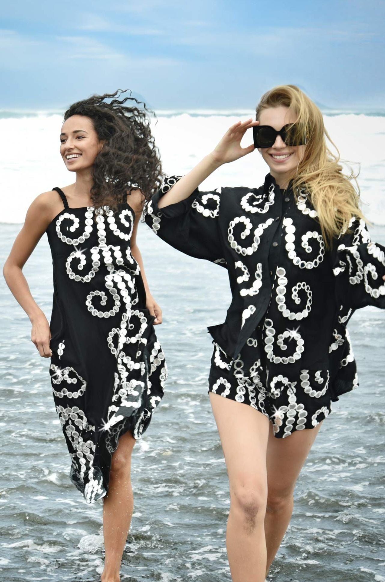Cooper - A Mirror Party Just Casually Shirt in Black