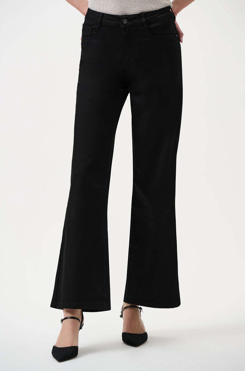 Joseph Ribkoff - Goldie Classic Wide-Leg Stretch Jeans in Black