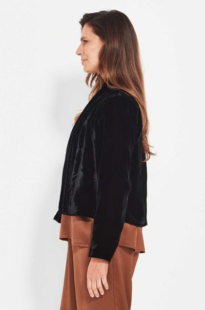 Verge - Enchant Jacket in Black