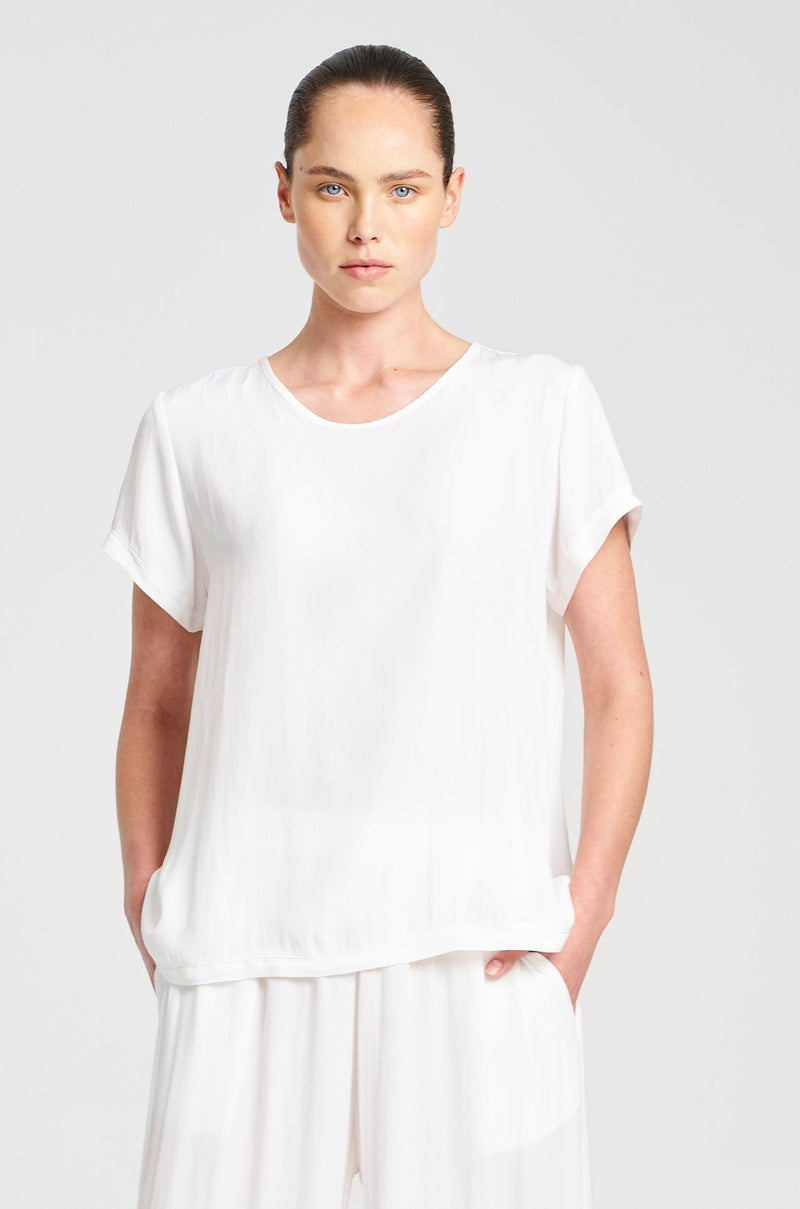 Mela Purdie - Travel T