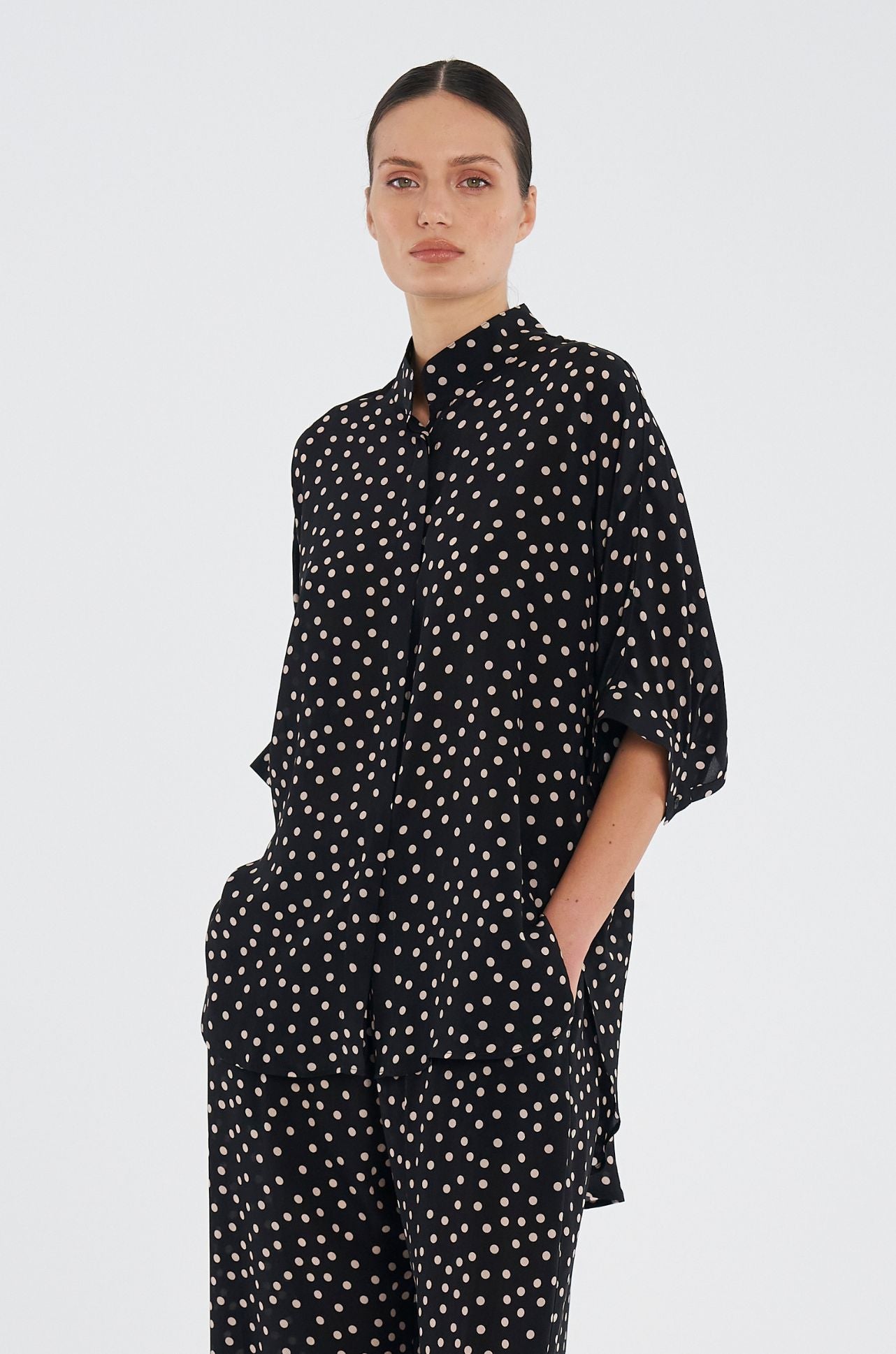 Mela Purdie - Villa Overshirt in Scattered Spot Silk Print