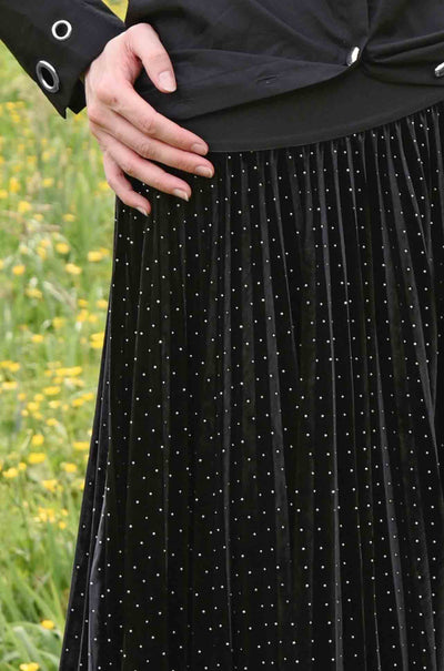 Curate - Starry Night Forever Long Skirt in Black
