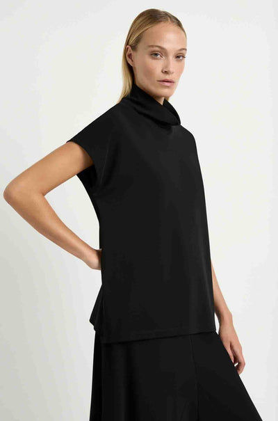 Mela Purdie - Funnel Shell in Powder Knit