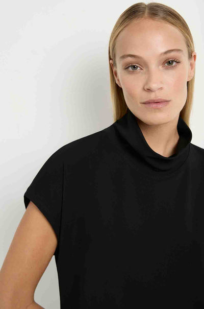 Mela Purdie - Funnel Shell in Powder Knit
