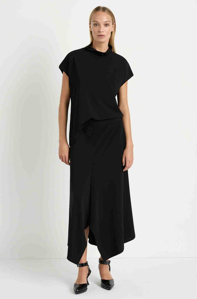 Mela Purdie - Funnel Shell in Powder Knit