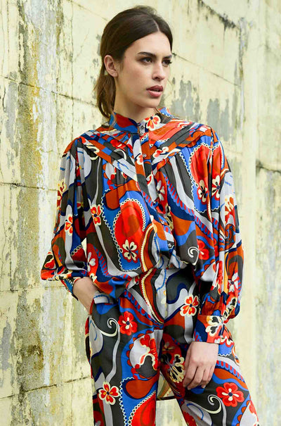 Coop - Swirly Wurly Got To Vee There Blouse