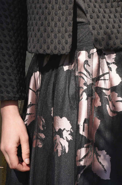 Trelise Cooper - Enter The Bloom How Bow Can You Go Skirt in Black/Pink