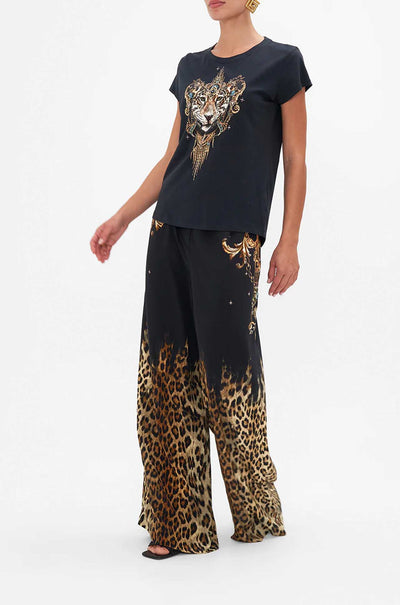 Camilla - Lions Mane Curved Hem Fitted Tee - Black