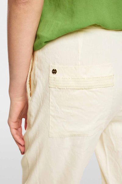 Marc Cain - Leo's Oasis Fordon Trousers in Bright Ecru