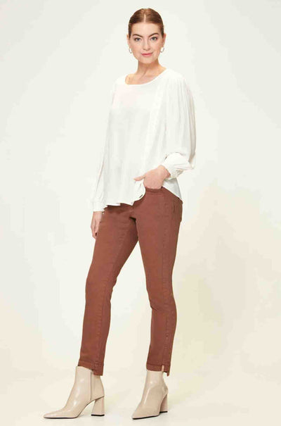 Verge - Master 23 Jean in Mocha