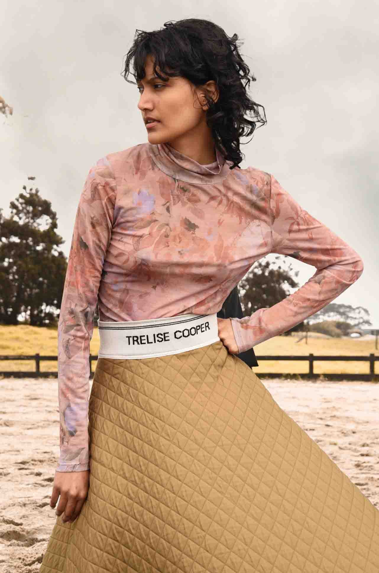 Trelise Cooper - Mesh With Me Neck Of The Woods Top in Peach Floral