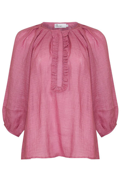 zoe kratzmann - refine top in magenta