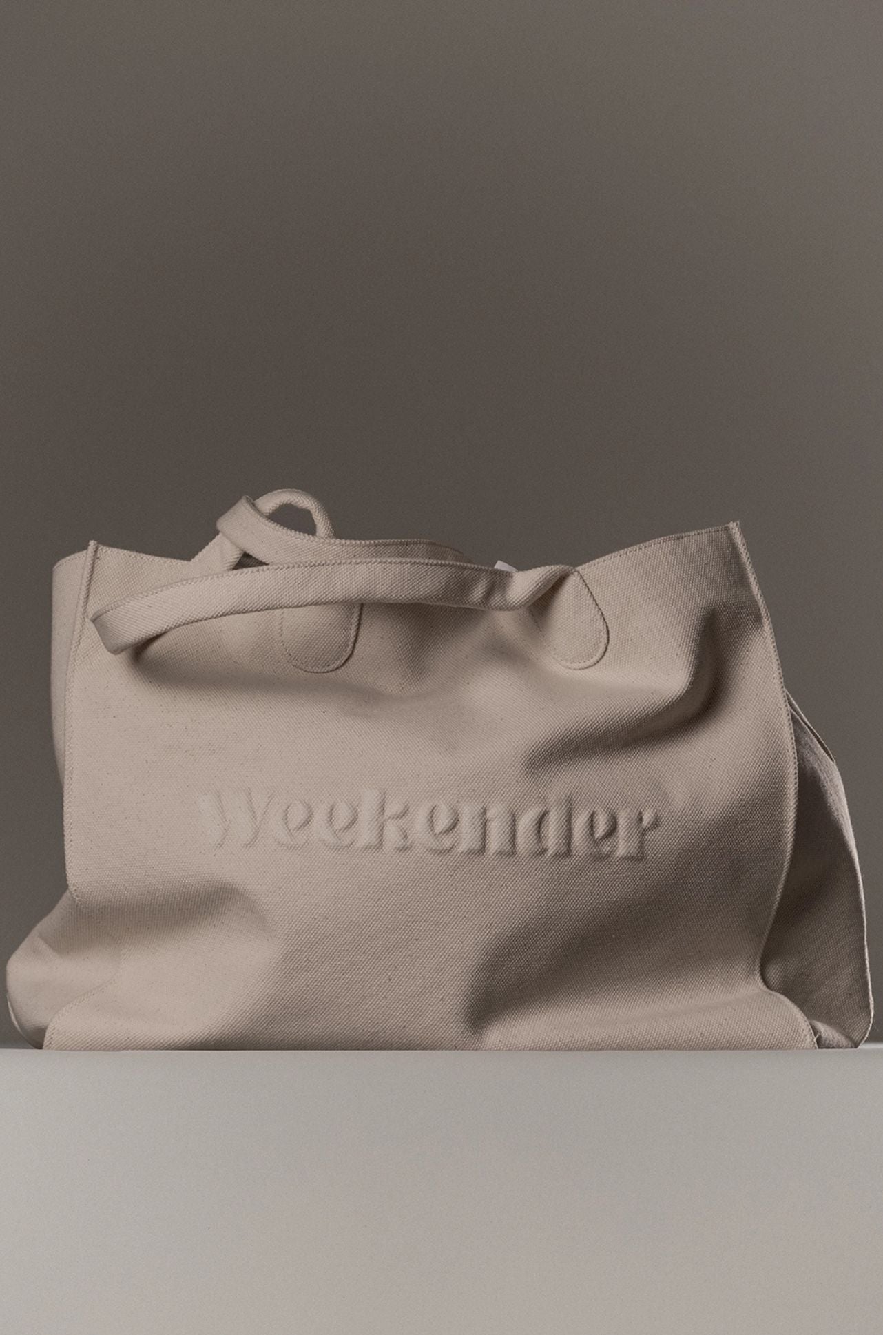 The Cool Hunter Market Bags - The Weekender Bag in Stone