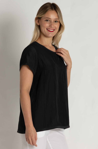 Mela Purdie - Transit T in Carbon