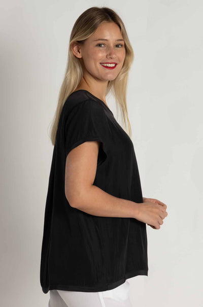 Mela Purdie - Transit T in Carbon