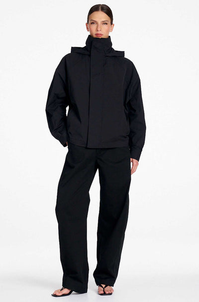 Signature Mela Purdie - Windbreaker in Rain