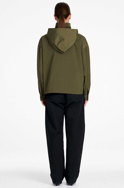 Signature Mela Purdie - Windbreaker in Rain