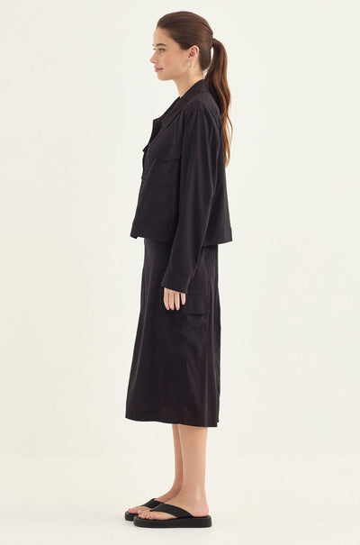 Verge - Acrobat Icon Jacket in Black